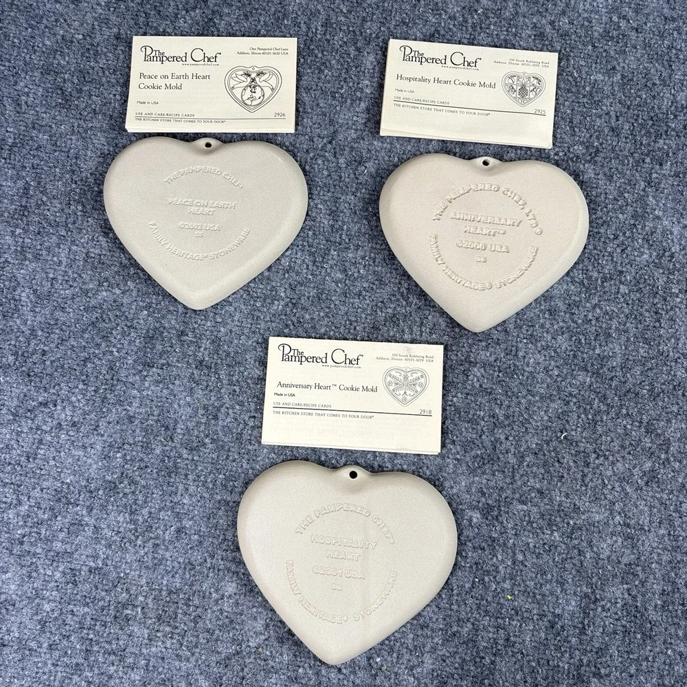 3 Vintage Pampered‎ Chef Family Heritage Heart Cookie Mold Hospitality Peace Y2K